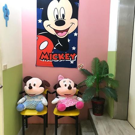 Mickey House-Fuxing Διαμέρισμα Ταϊχούνγκ Εξωτερικό φωτογραφία