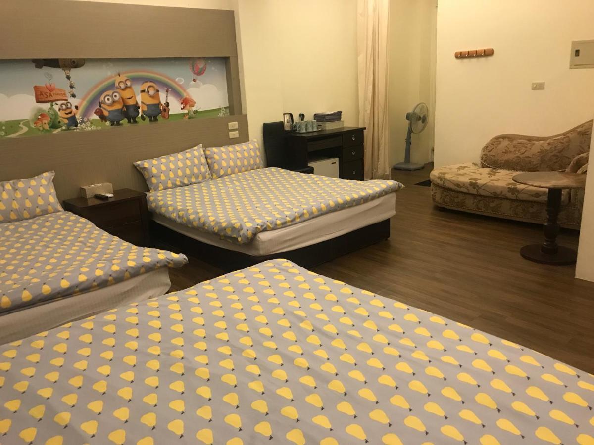 Mickey House-Fuxing Διαμέρισμα Ταϊχούνγκ Εξωτερικό φωτογραφία